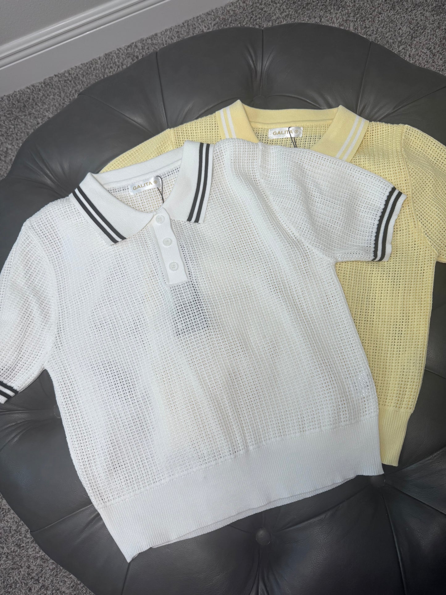 Capri crochet polo