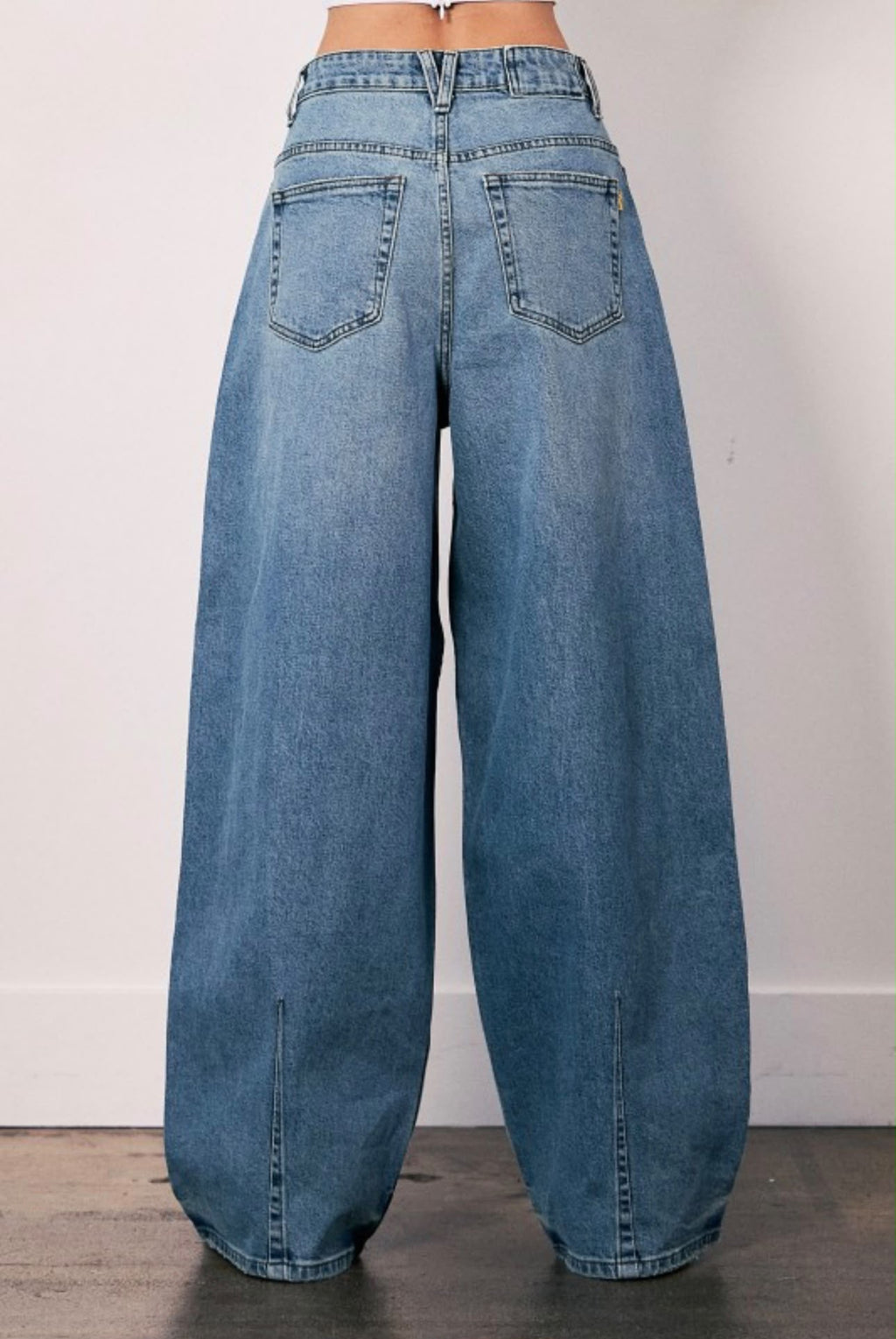 Verona baggy Jeans (PRE ORDER)