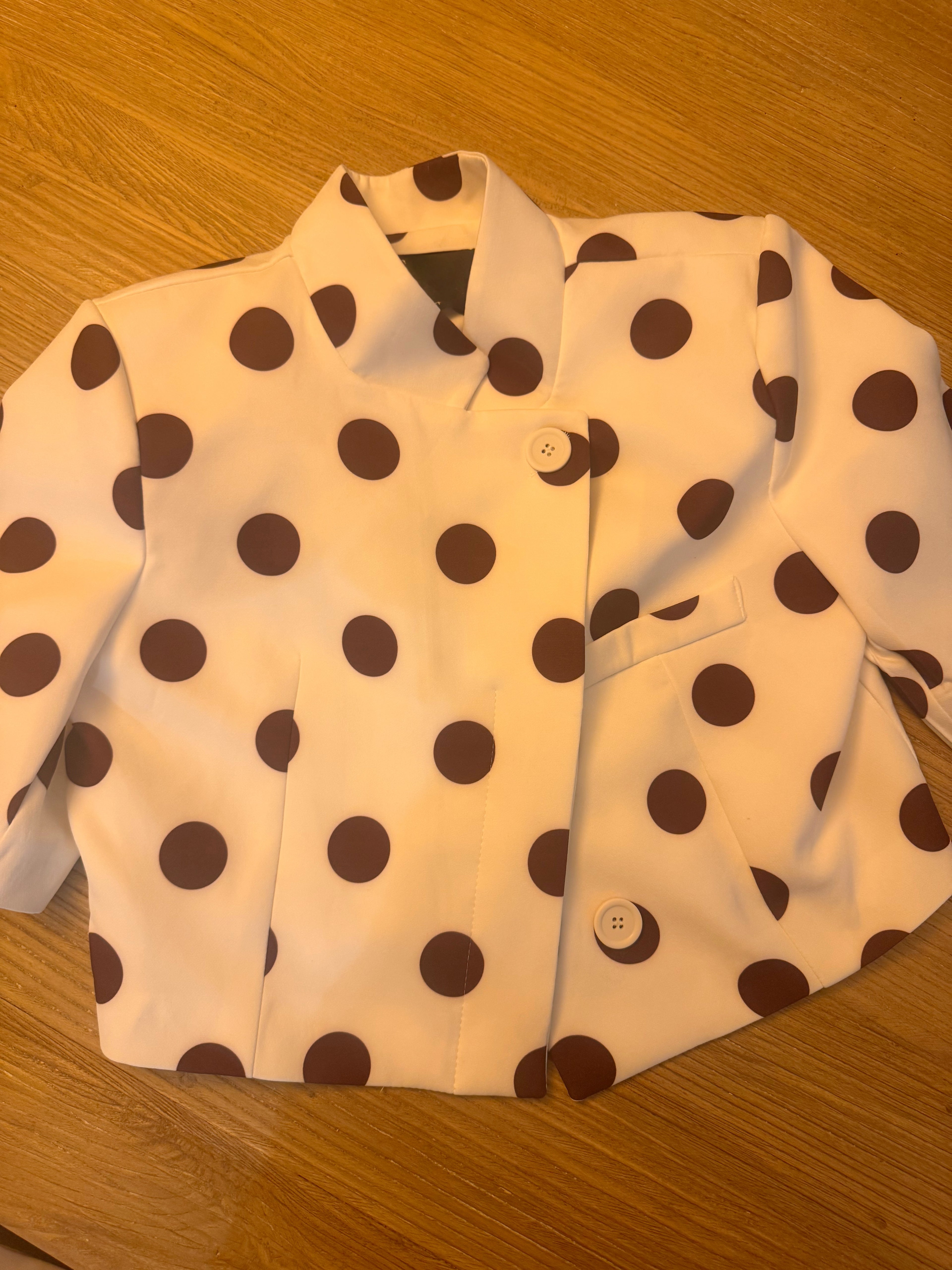 The Bellisima cropped blazer