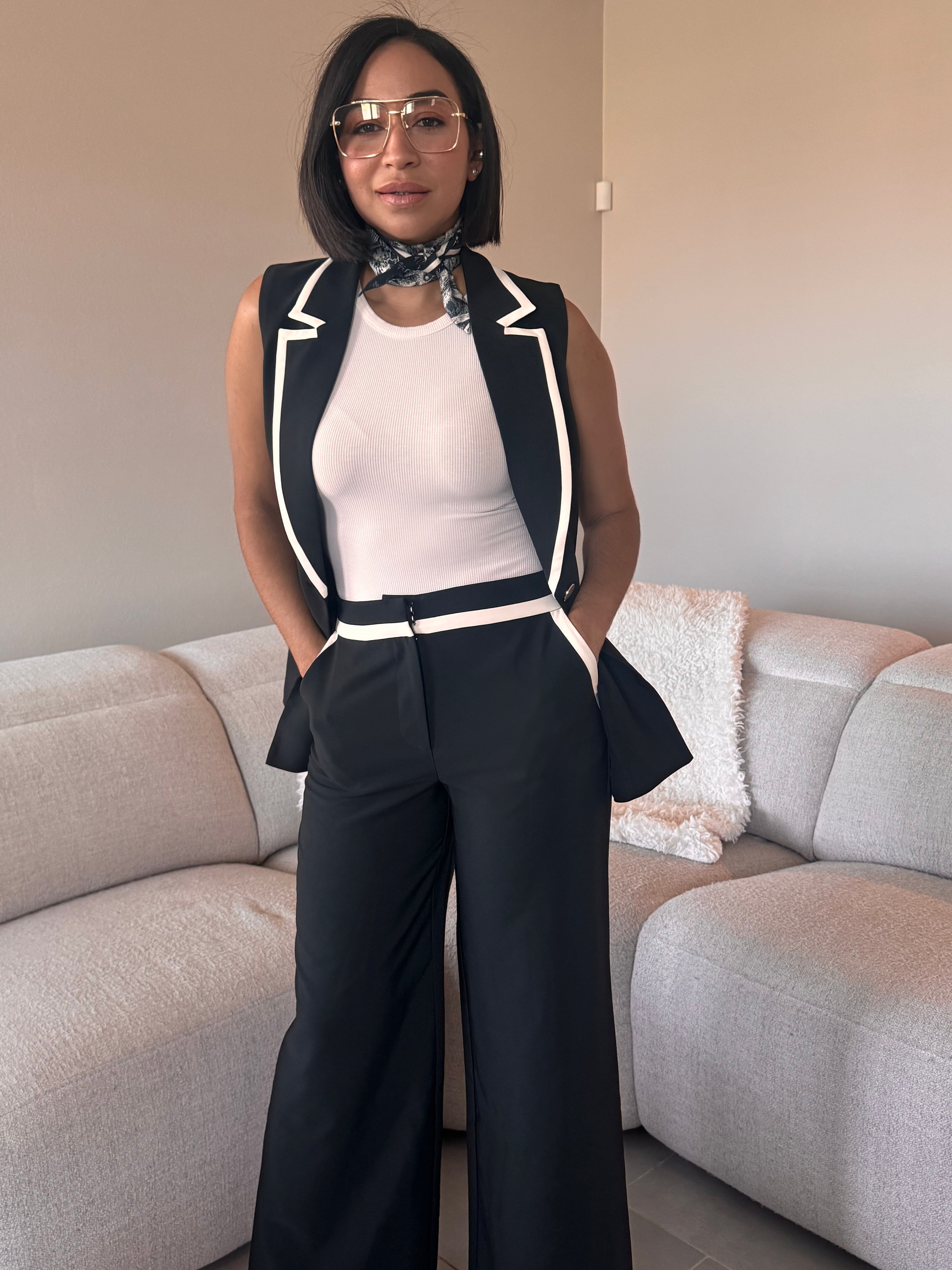 The Monarch Contrast trousers