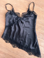 Noir lace cami