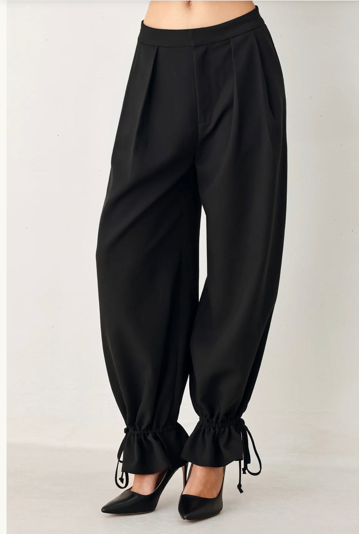 The Gallery balloon pants