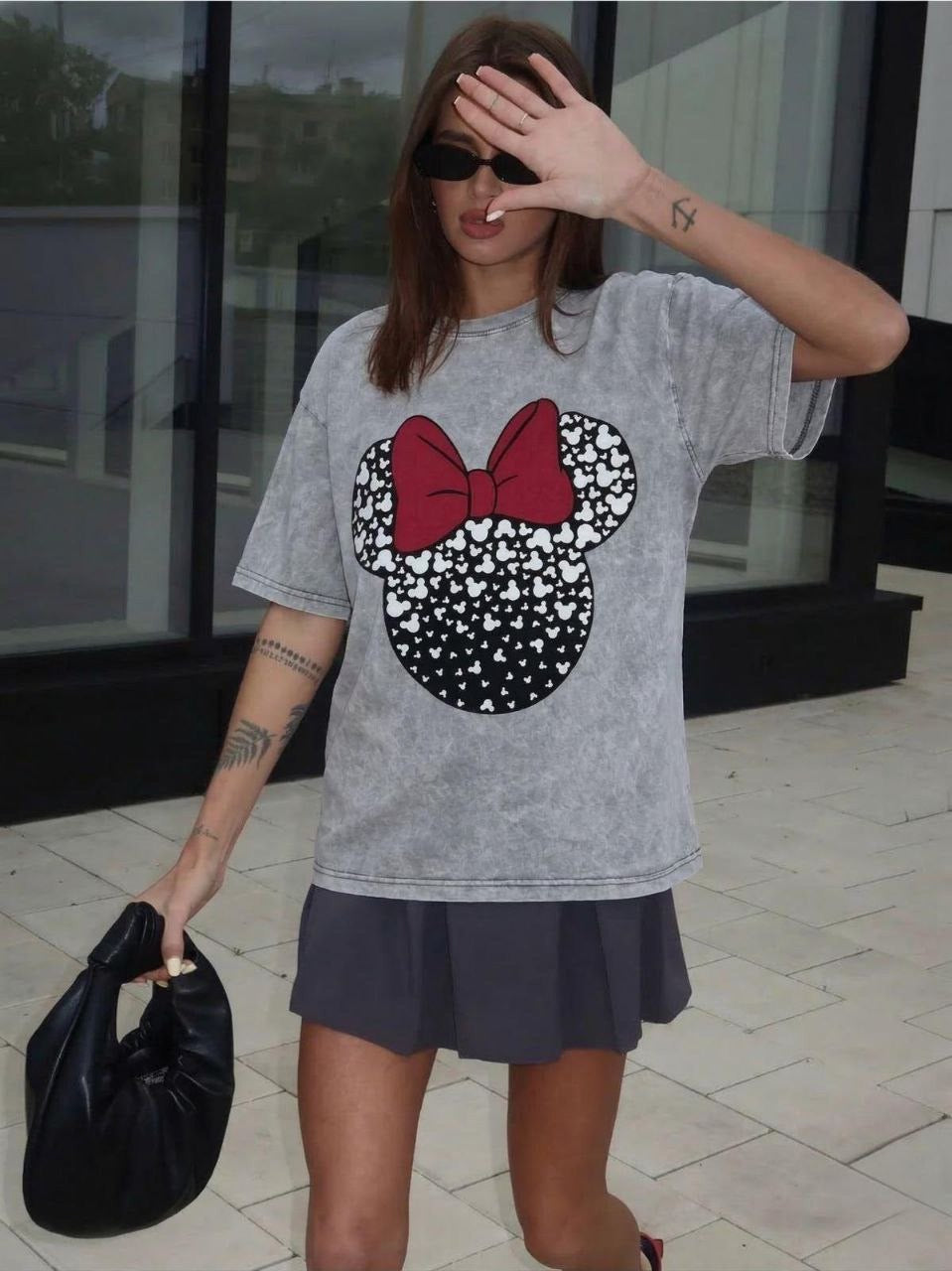 Midnight Minnie tee